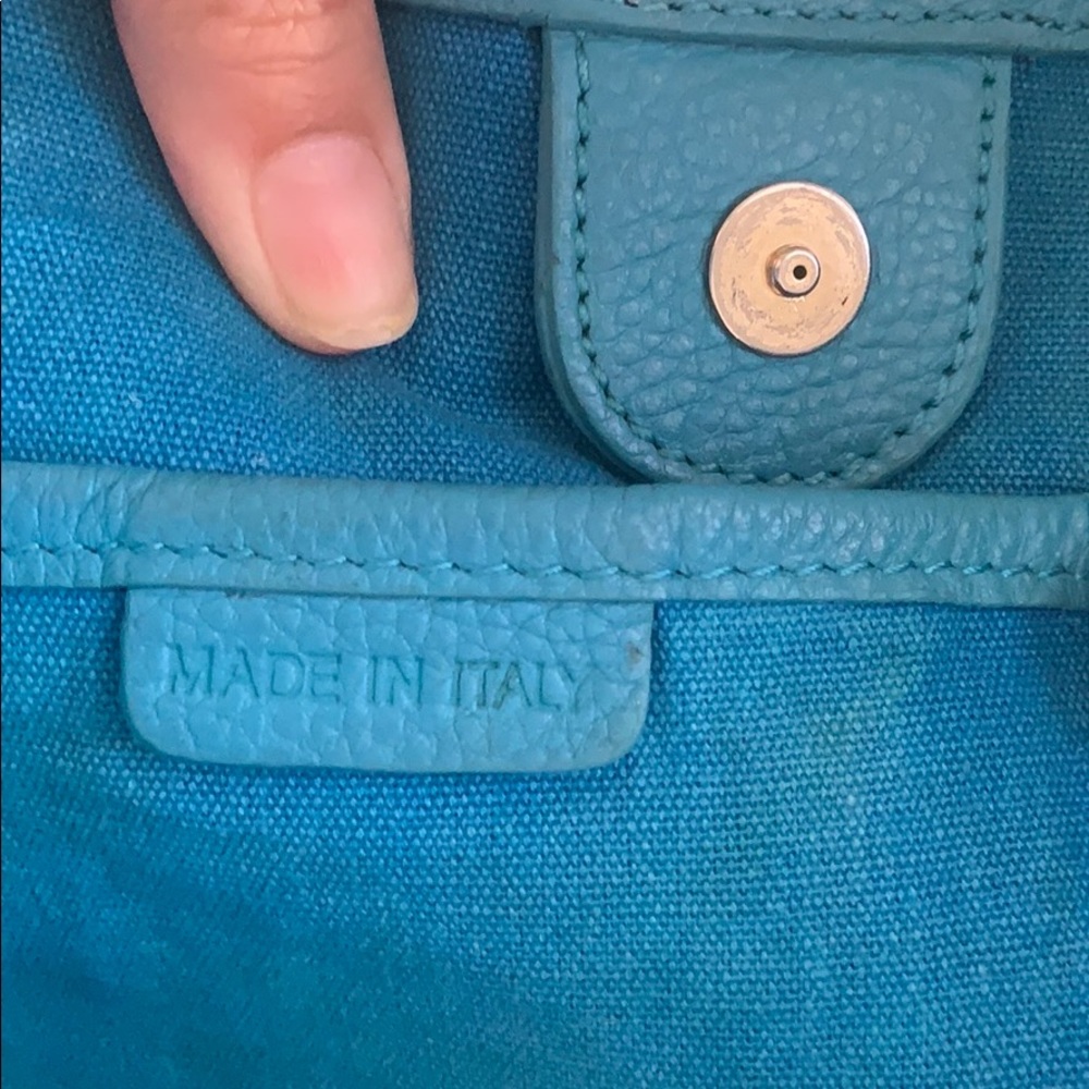 Burberry 100%Authentic bag - Picture 3 of 13